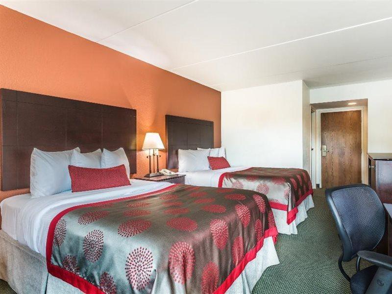 Ramada By Wyndham Luling Hotel Exterior photo